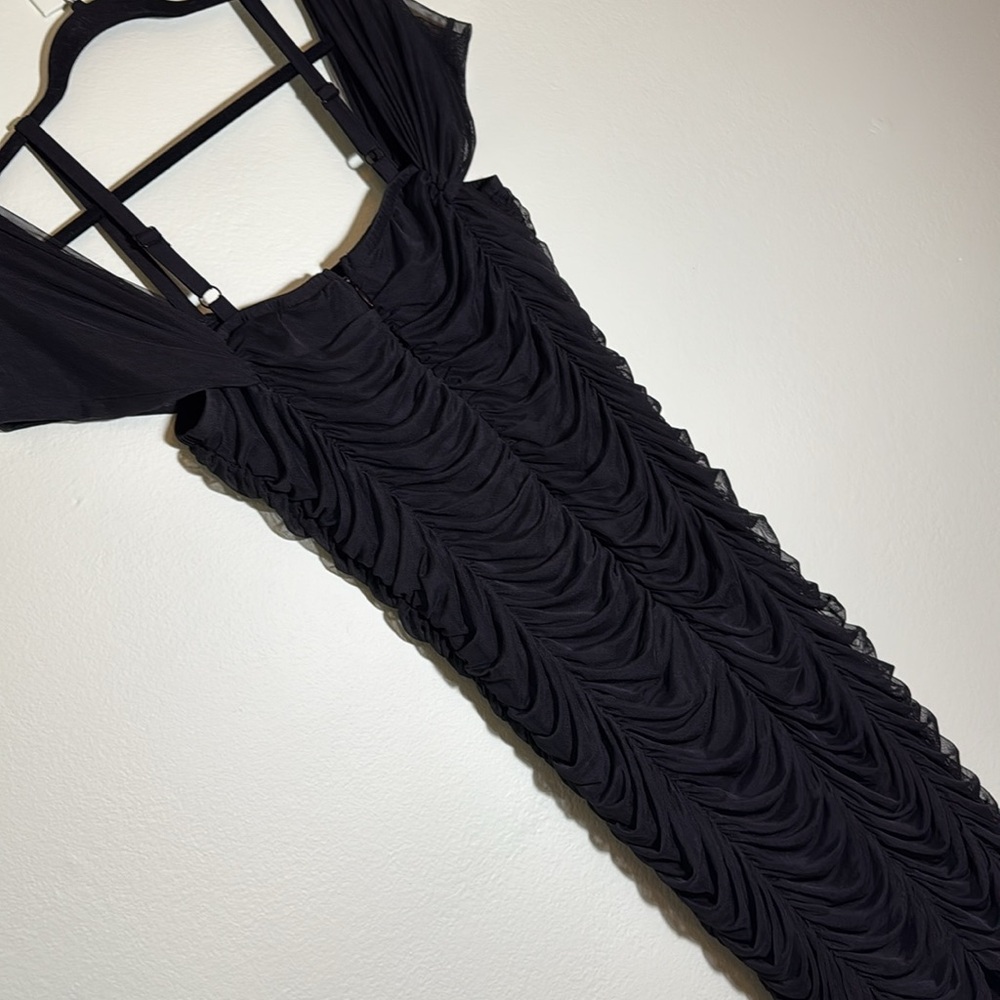 Torrid size 2 Black Mesh Ruched Cold Shoulder Bodycon Dress - Picture 12 of 13